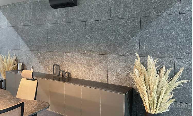 سنگ گرانیت مشکی نطنز - یک سنگ دوست داشتنی - مدیا سنگ